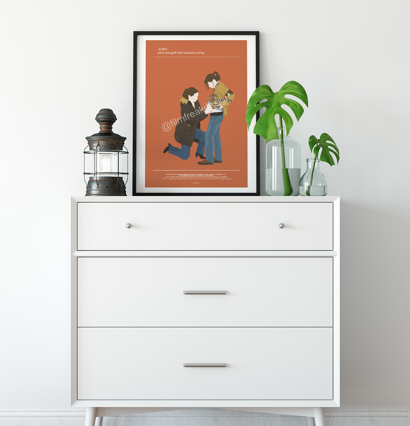 Juno 2007 poster, Elliot Page as Juno MacGuff, Jennifer Garner as Vanessa Loring